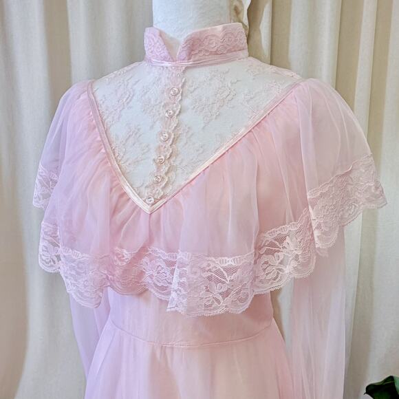 Victorian Pink Bridal Nightgown 70s Coquette Romantic Feminine Union SM MED - Picture 8 of 15
